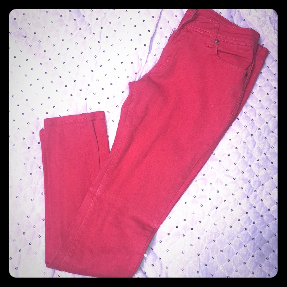 Salmon colored jeans